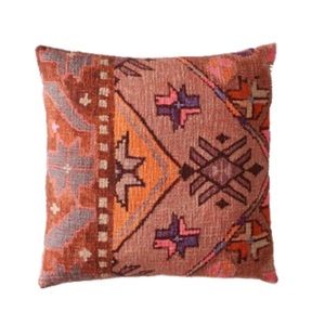 Sami Printed Two Throw Pillows| Mauve, 18"x18"